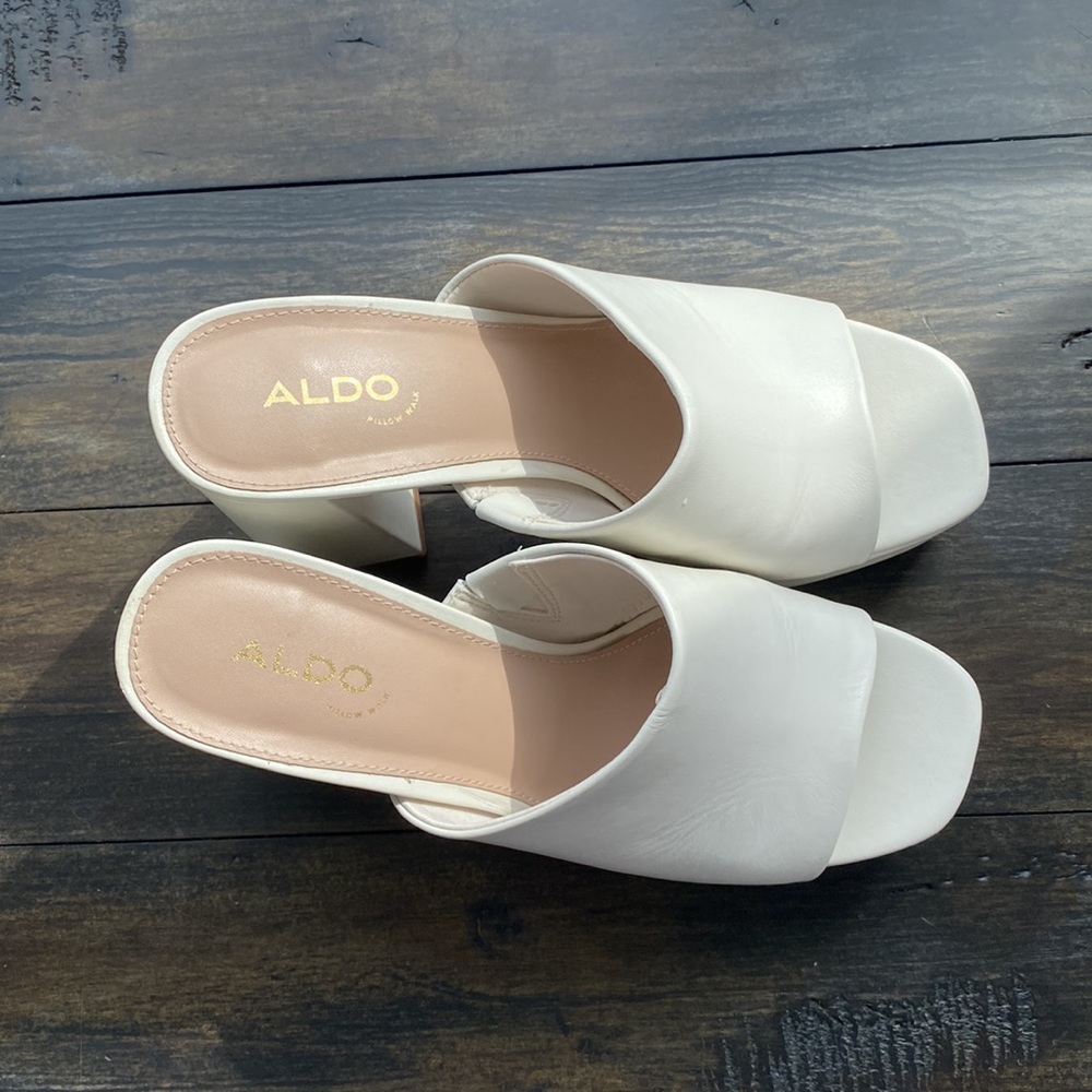 Platform, heeled mule - Picture 4 of 7